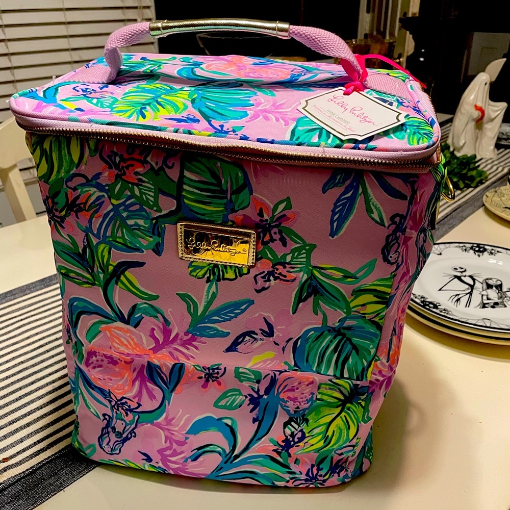 🧜‍♀️Lilly Pulitzer Eine carrier 4 Bottles. Perfect Xmas gift 🧜‍♀️